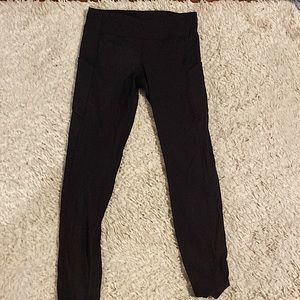Black lulu lemon leggings